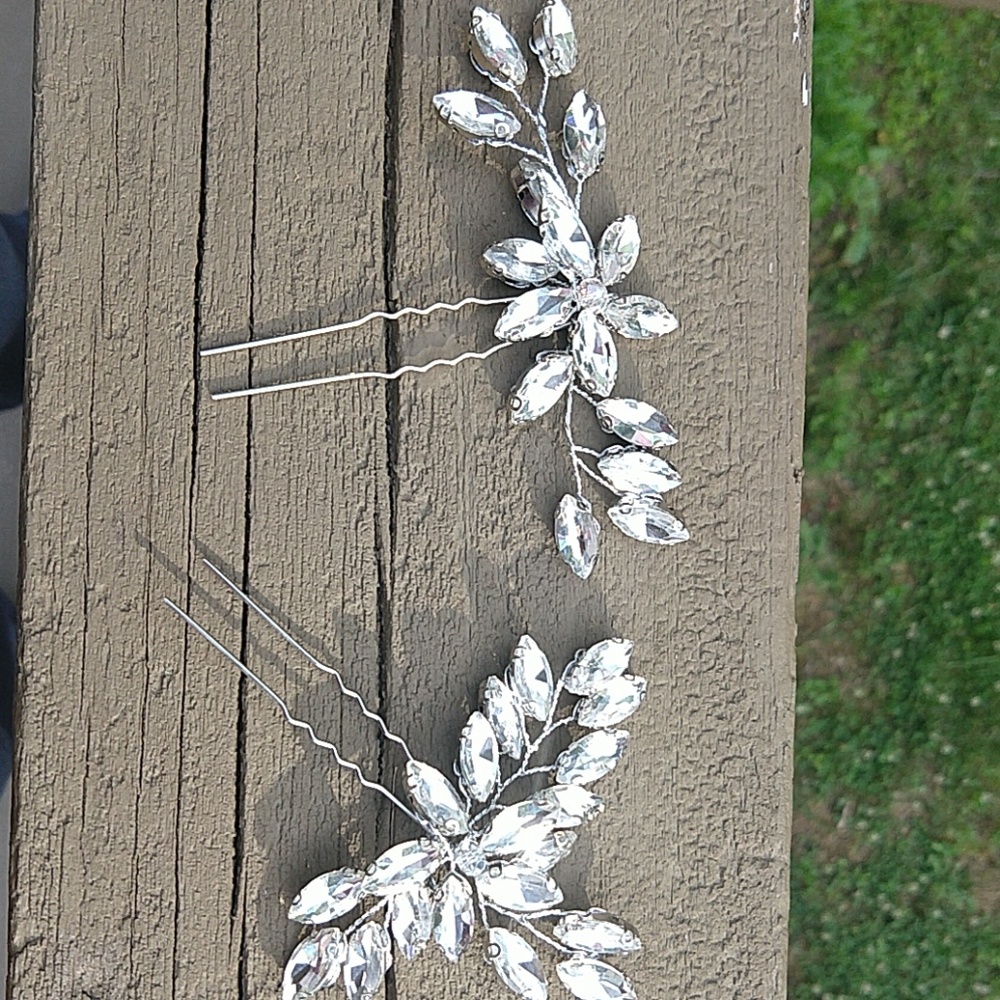 Crystal hair accessories